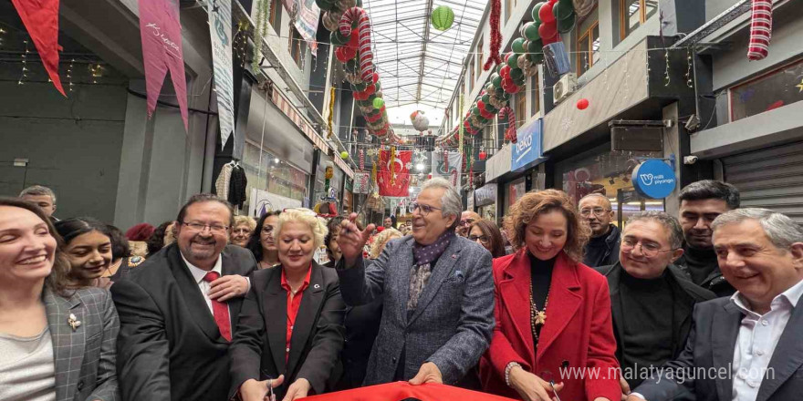 Bandırma’da Yılbaşı Alışveriş Günleri 10. yılında kapılarını açtı