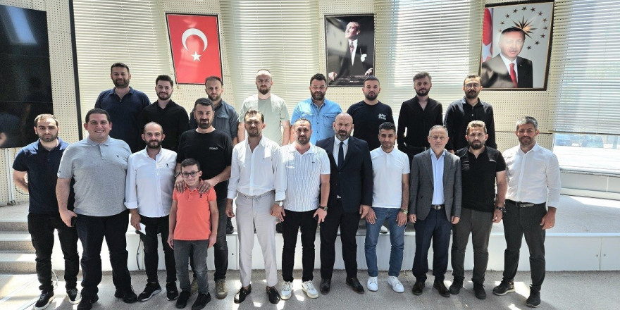 Başiskele Belediyespor’da Serdar Tunçay yeniden başkan