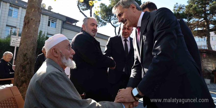 Başkan Alemdar: “Her anımızda Sakarya’ya hizmet için çalışıyoruz”