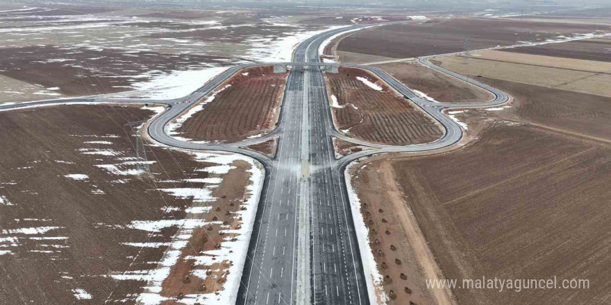 Başkan Angı: 'Konya Çevre Yolu 2. etaptaki çalışmaların sonuna yaklaşıldı'