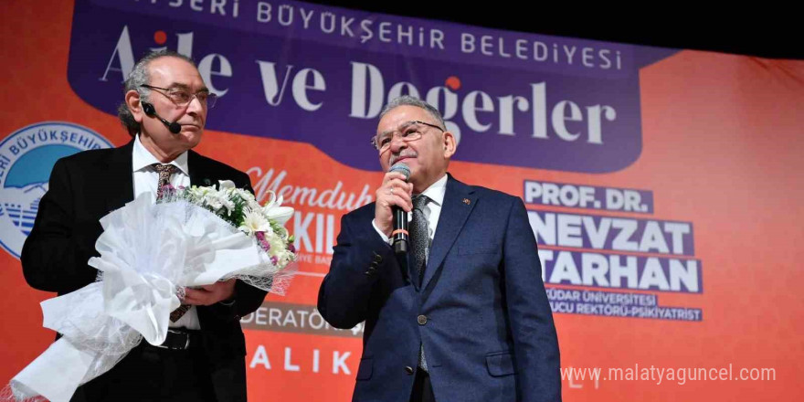 Başkan Büyükkılıç, Aile ve Değerler Konferansı’na katıldı