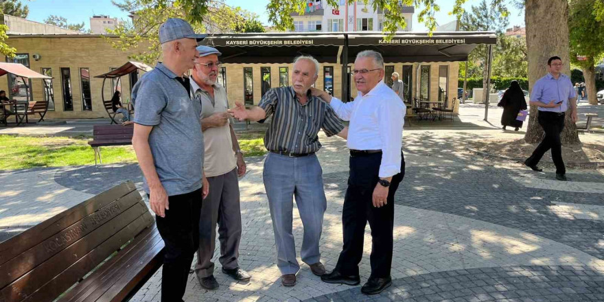 Başkan Büyükkılıç, Emekliler Kafeteryası’nda vatandaşlarla bir araya geldi