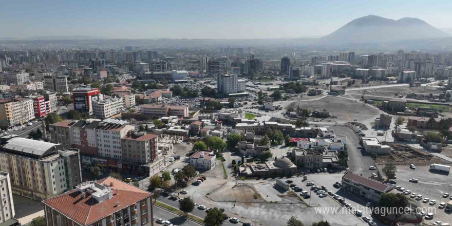 Başkan Büyükkılıç; Tarihi kayseri Mahallesi dokusunu ortaya çıkaracak projeyi yerinde inceledi