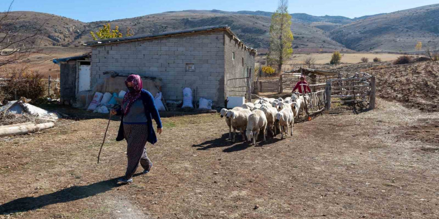 Başkan Büyükkılıç’tan 9 bin 788 besicinin su faturasına 16 milyon TL’lik destek