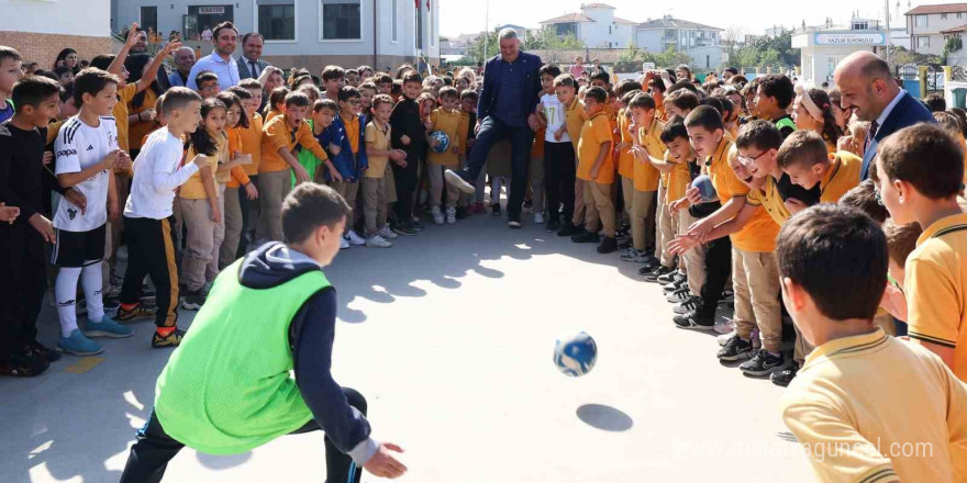 Başkan Çelik: “Eğitime destek olmaya devam edeceğiz”