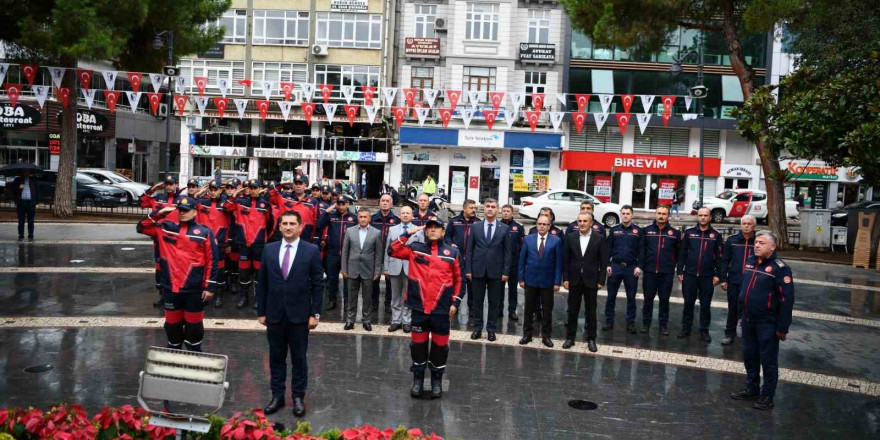 Başkan Doğan: “İtfaiyenin yaptığı hizmet her türlü takdirin ötesinde”