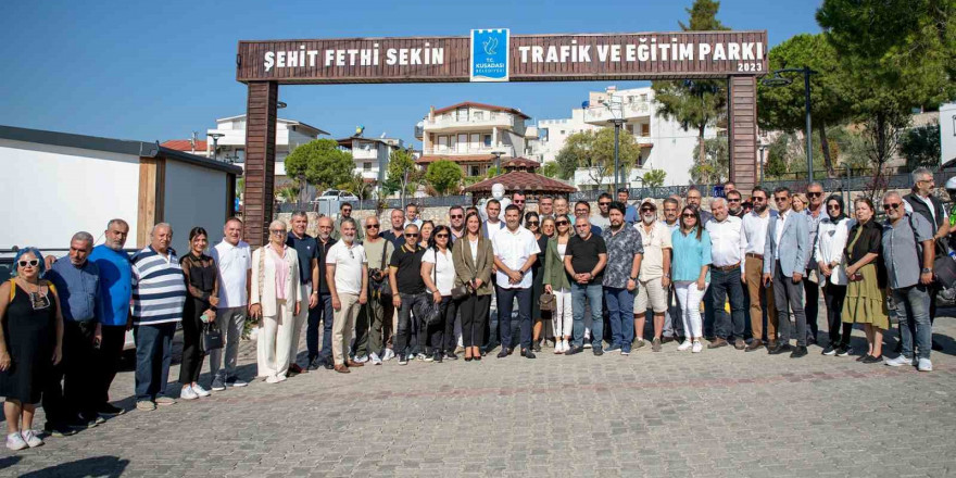 Başkan Günel: 'Vites yükselterek Kuşadası’na hizmet etmeye devam edeceğiz