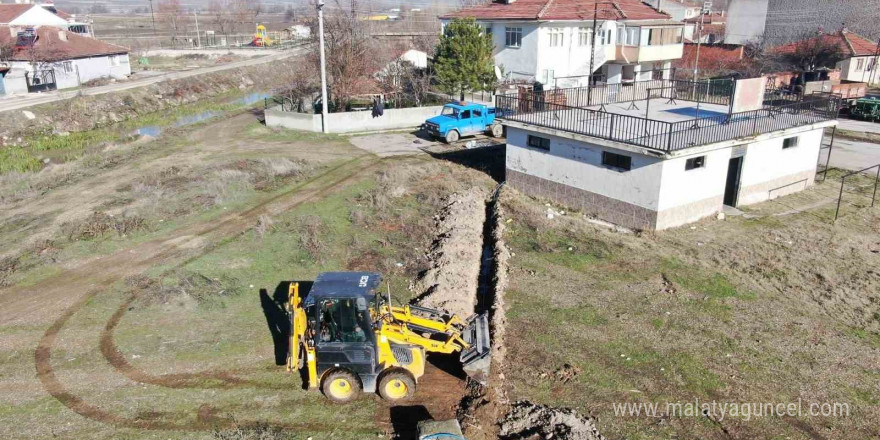 Başkan Hamamcı hayvan su içme oluğunu çiftçilerin hizmetine açtı