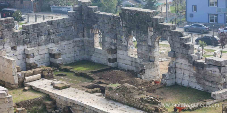 Başkan Özlü’den çalışmalara yakın markaj