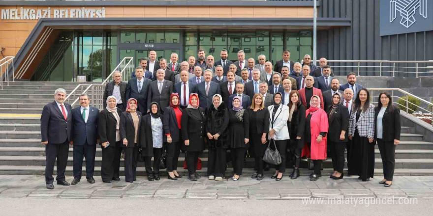 Başkan Palancıoğlu, muhtarları Melikgazi Belediyesi’nde misafir etti