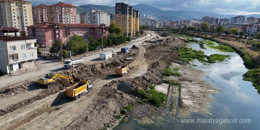 Başkan Sandıkçı: “Mert Irmağı çevresini yeni ve modern bir görünüme kavuşturacağız”