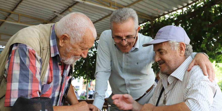 Başkan Tetik, mahalle sakinlerinin taleplerini dinledi