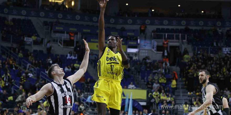 Basketbolda derbinin kazananı Fenerbahçe