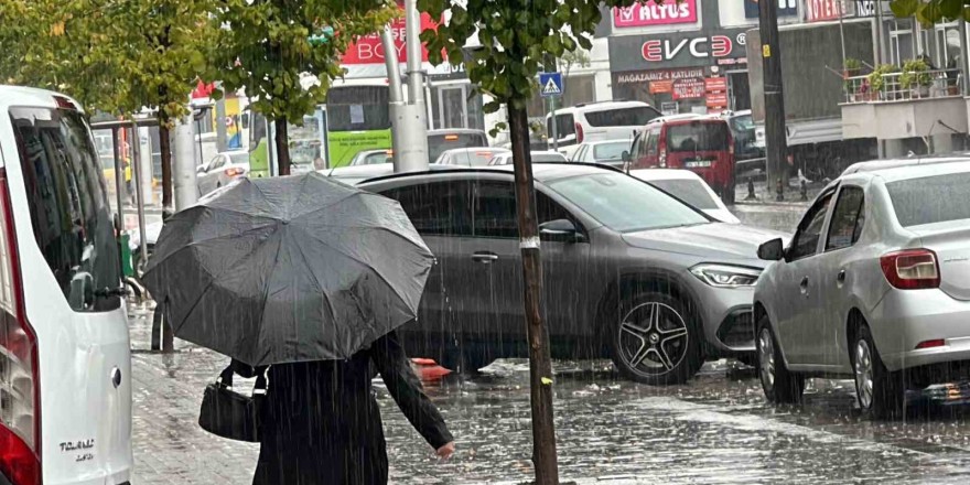 Batı Karadeniz’de sağanak yağış uyarısı