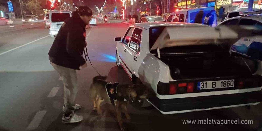 Batman’da polis ekiplerinden yılbaşı denetimi