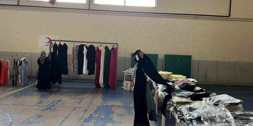 Bayburt Kızılay Aydıntepe’de butik mağaza açtı