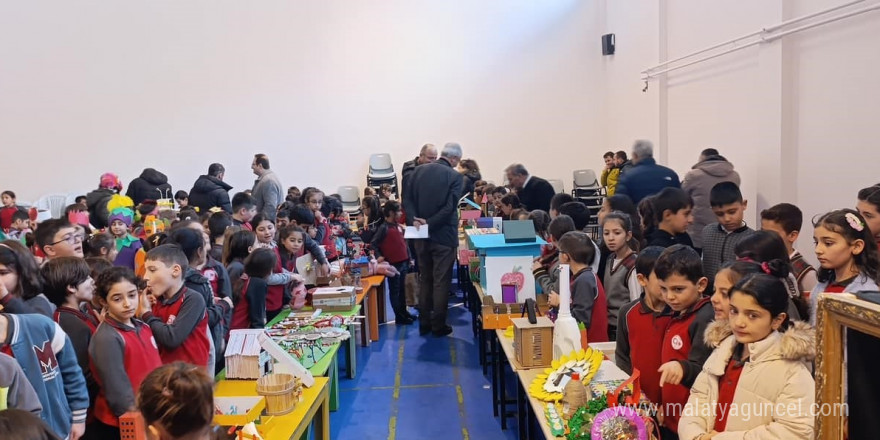 Bayburt’ta geri dönüşüm sergisi açıldı