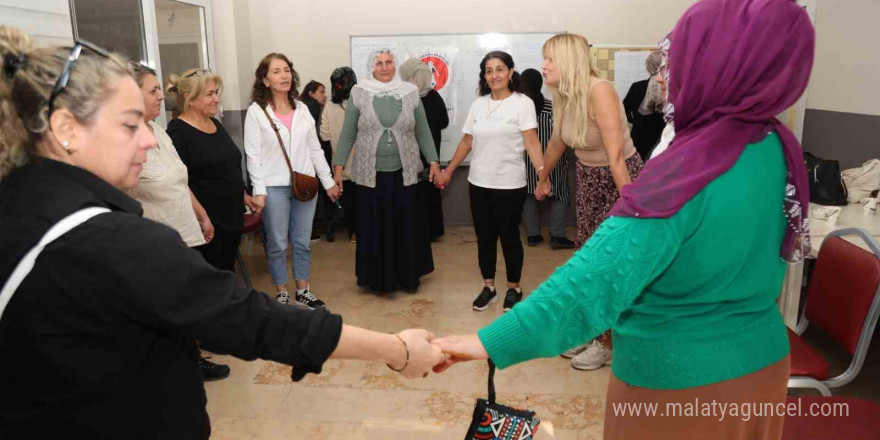 Bayraklı’da kadınlar ’Ben de varım’ diyor