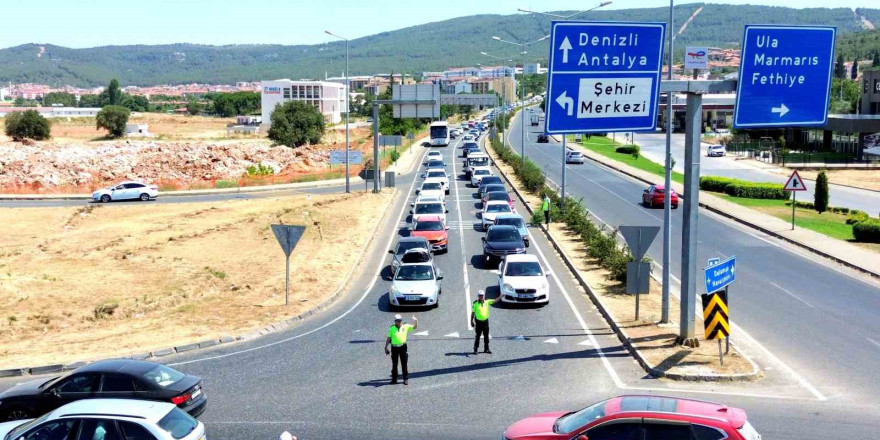 Bayram tatili bitti, dönüş telaşı başladı