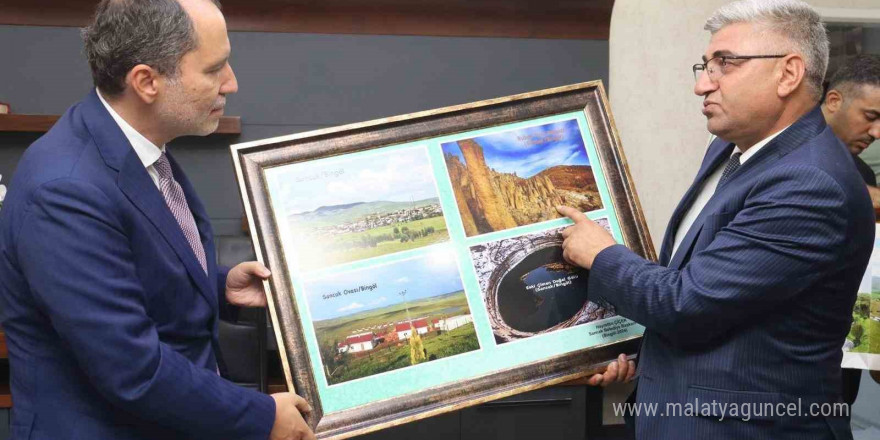 Belediye Başkanı Çiçek, Yeniden Refah Partisi’nden istifa etti