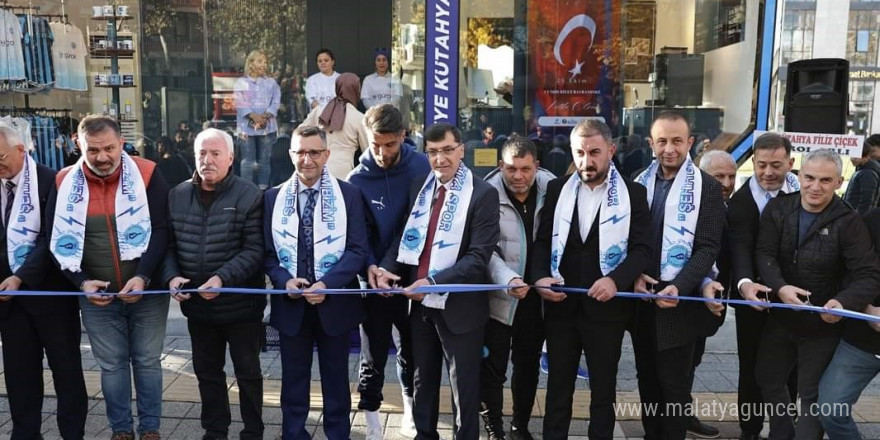 Belediye Kütahyaspor taraftarlarına müjde: Şimşek Store açıldı