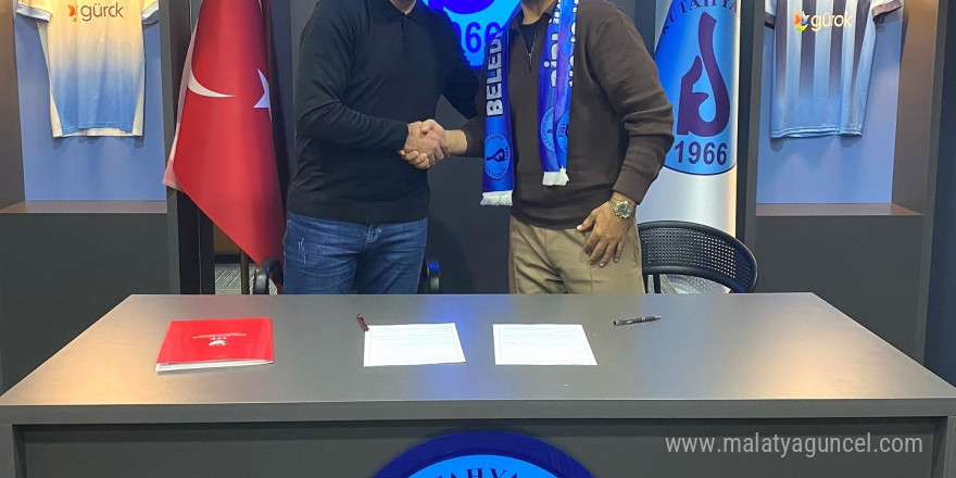 Belediye Kütahyaspor’da yeni teknik direktör Cenk Laleci