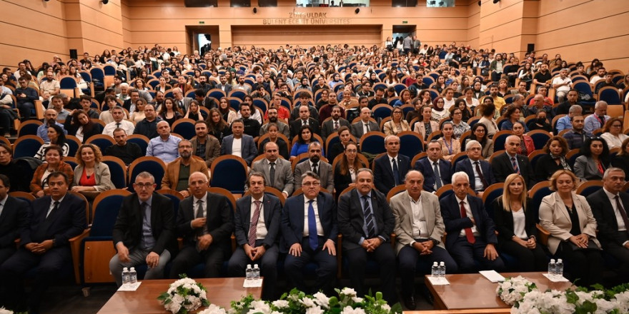 BEUN’da “Türkiye ve Avrupa Yeterlilikler Çerçevesi ve Mikroyeterlilikler” başlıklı konferans gerçekleştirildi