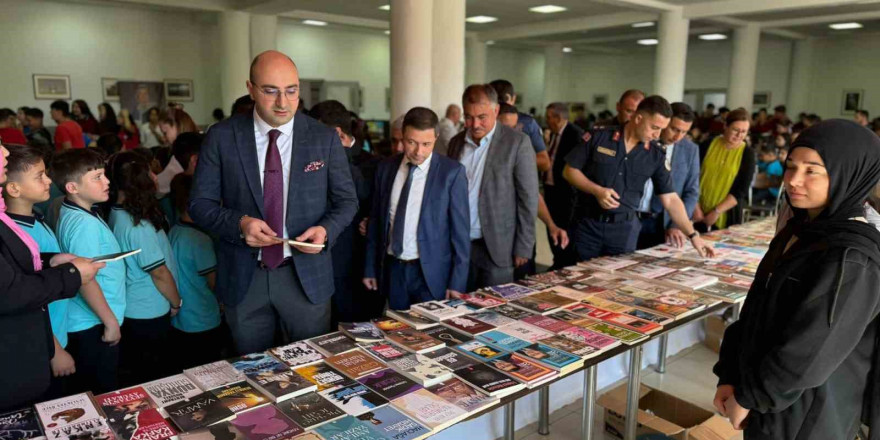 Beyağaç Belediyesi kitapları okuyucusuyla buluşturuyor