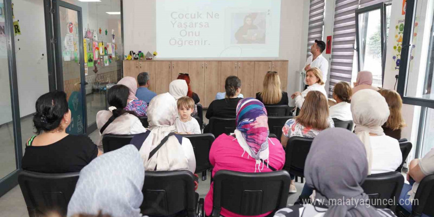 Beylikdüzü Belediyesi’nden ‘Mükemmeliyetçi Anne Baba Tutumları’ semineri