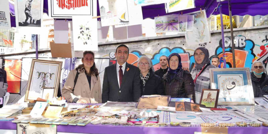 Beyoğlu Belediyesi tarafından kurulan ‘Kadın El Emeği Pazarı’ açıldı