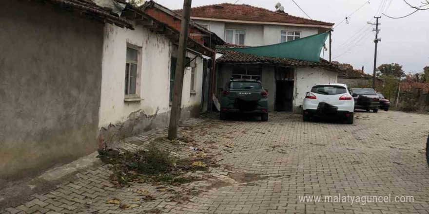 Biga’da kardeş kavgası cinayetle bitti: Abisini boğarak öldürdü