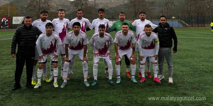 Bilecik derbisinin kazanını 1969 Bilecik Spor Kulübü oldu