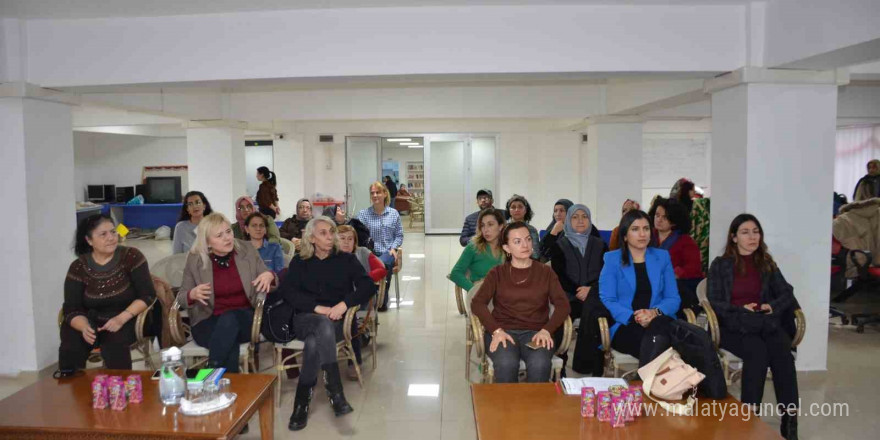 Bilecik’te 'Kadınların Kooperatifler Yoluyla Güçlendirilmesi” projesinin semineri düzenlendi