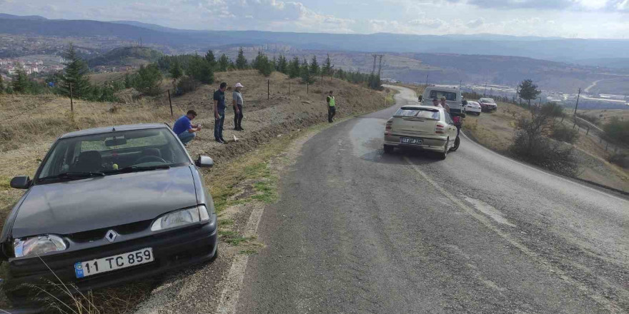 Bilecik’te meydana gelen trafik kazasında 2 kişi yaralandı