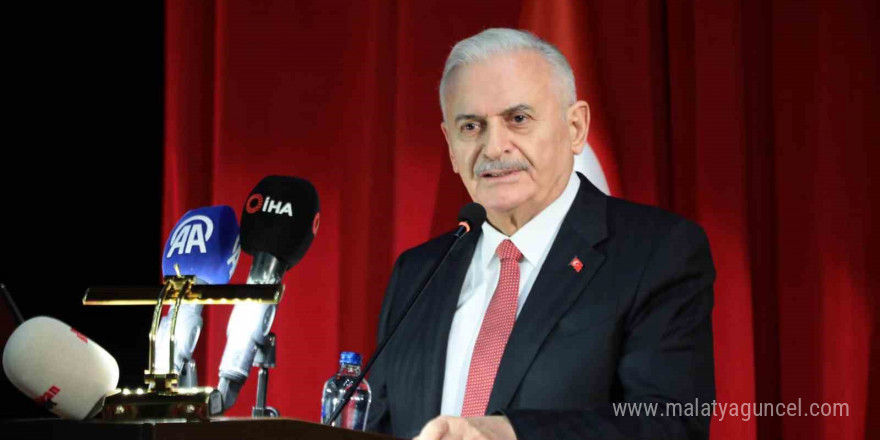 Binali Yıldırım: “THY dünyada ay yıldızlı bayrağı dalgalandıran bir marka”