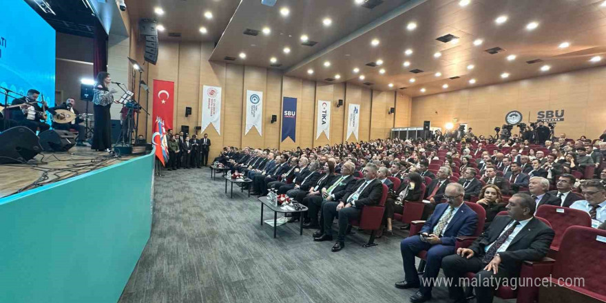 Binali Yıldırım: “(TUSAŞ’a saldırı) Devlet Bahçeli’nin kucaklaşma çağrısını sabote etmeye yönelik bir faaliyettir”