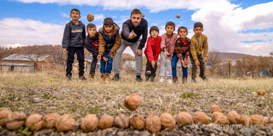 Bingöllü öğretmen Türkiye birincisi oldu