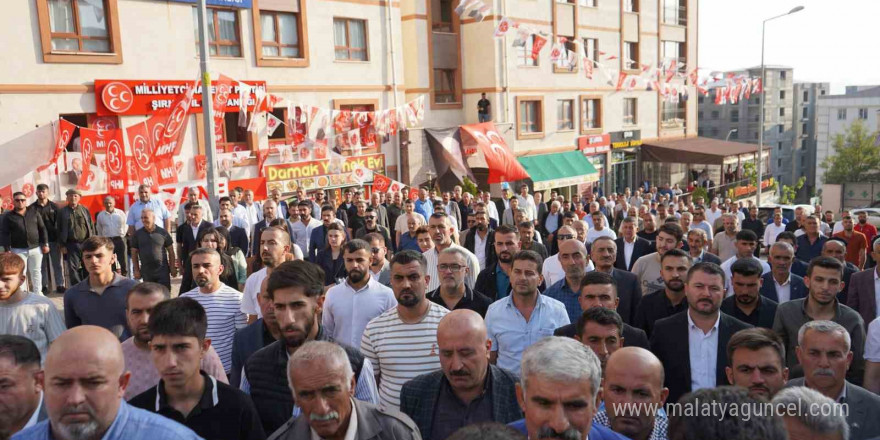 Binlerce Şırnaklı MHP’nin il binası açılışına katıldı