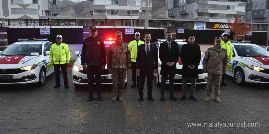 Bitlis Emniyeti’ne 12 araç desteği