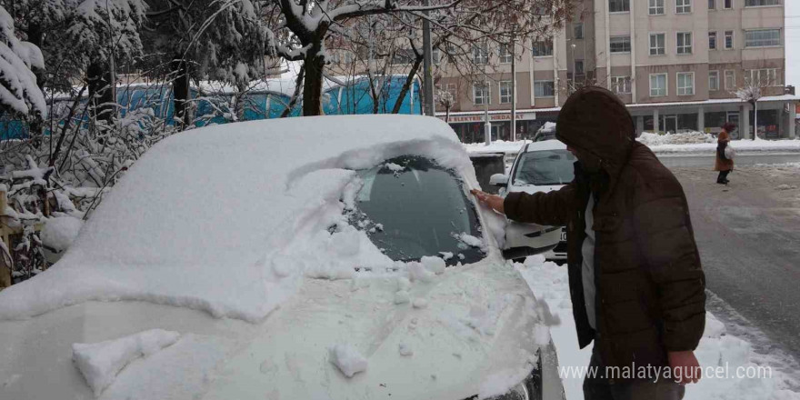 Bitlis’te 107 köy yolu ulaşıma açıldı