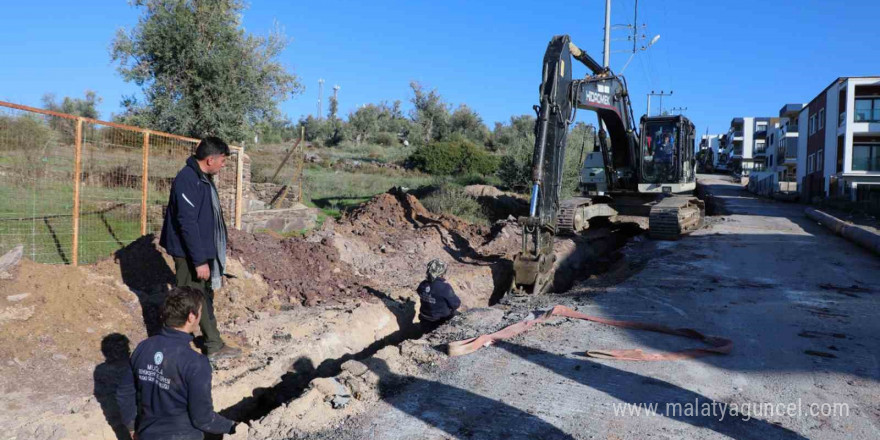 Bodrum Mumcular mahallesinde içme suyu hatları yenileniyor