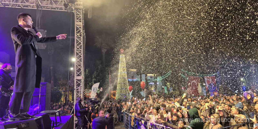 Bodrum yeni yıla coşkuyla girdi