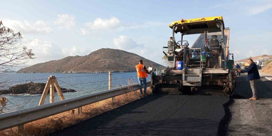 Bodrum’da sıcak asfalt çalışmaları devam ediyor