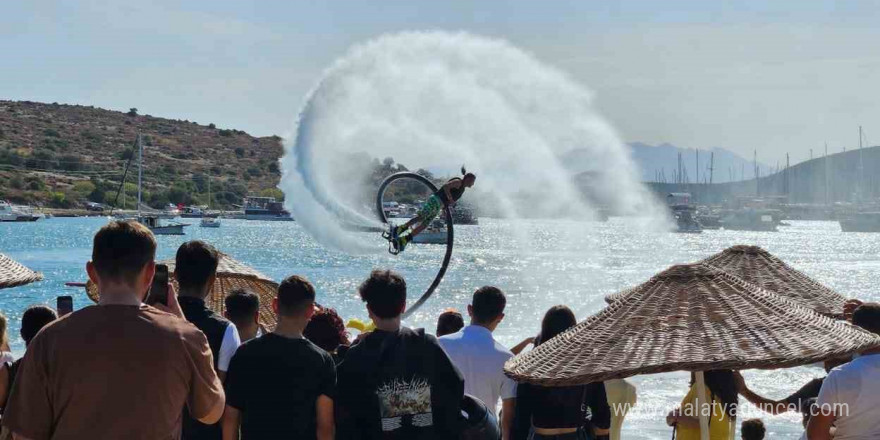 Bodrum’da turistler yüzerken büyük sürprizle karşılaştı