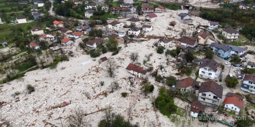 Bosna Hersek’te selden etkilenen 4 belediyede seçimler ertelendi