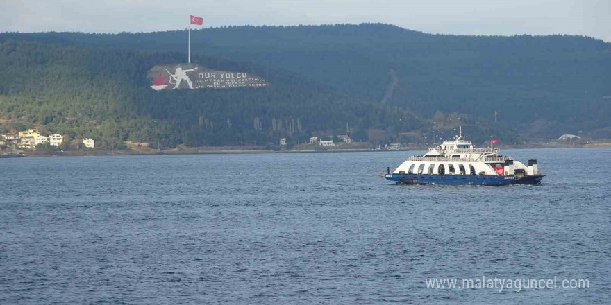 Bozcaada ve Gökçeada’ya yapılan bazı feribot seferleri iptal edildi