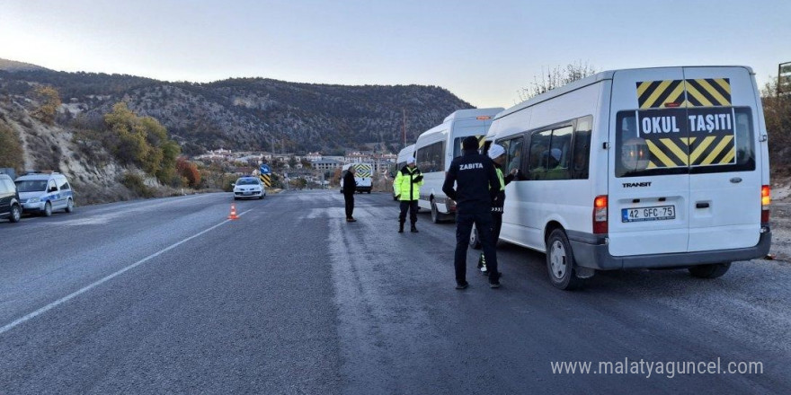 Bozkır’da okul servis araçları denetlendi