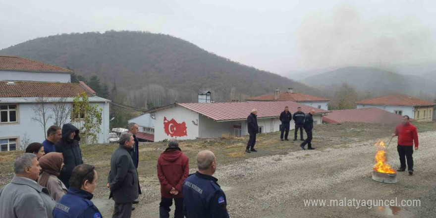 Bozüyük Belediyesi İtfaiyesi’nden Cezaevi personeline yangın eğitimi