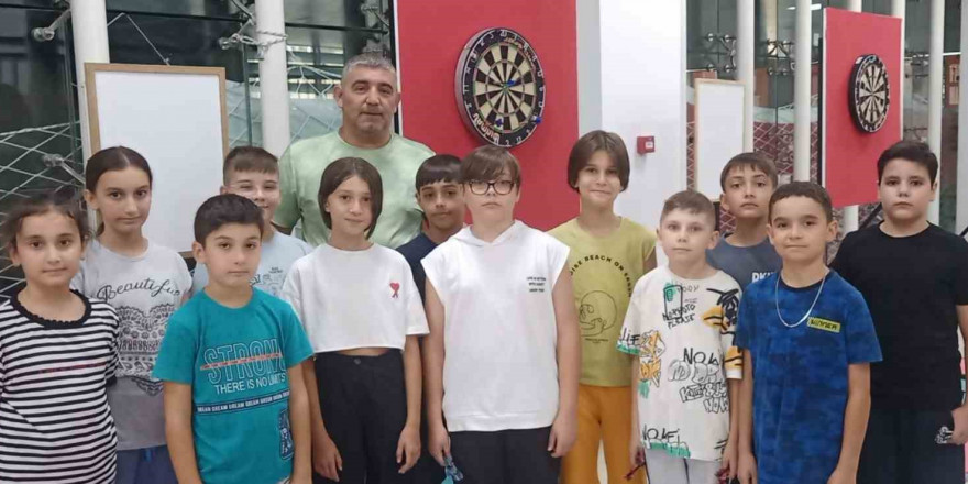 Bozüyük’te dart sporuna ilgi artıyor