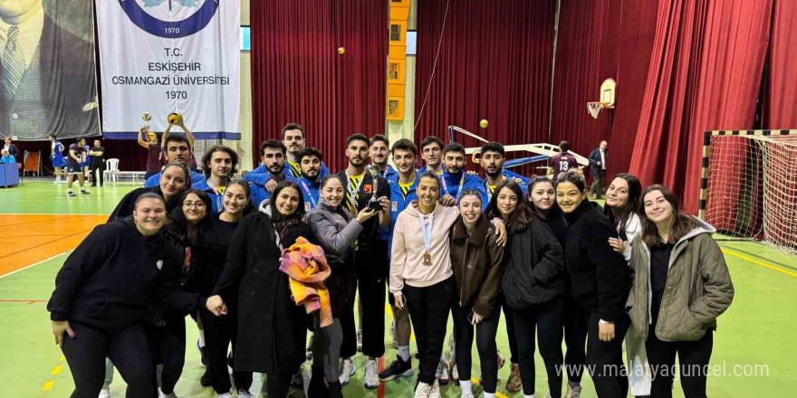 BŞEÜ voleybol takımlarından büyük başarı